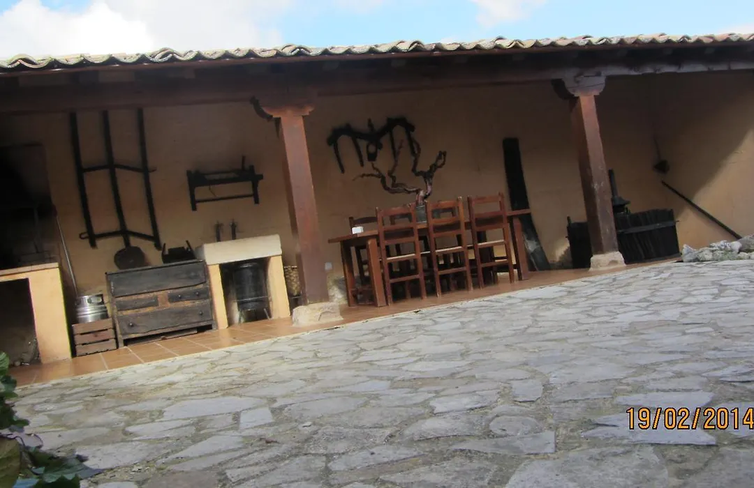 Casa Rural La Prensa De Vino-1